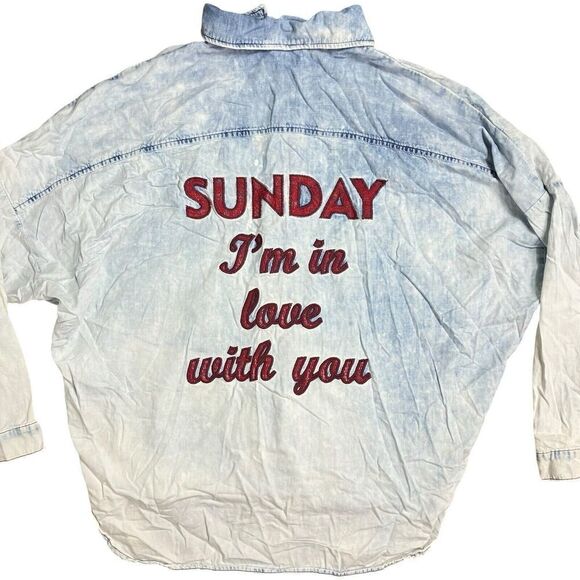 Sunday I’m In Love Shirt WMNS L Blue Button Up Church Weekend Football Relaxed - Picture 1 of 9